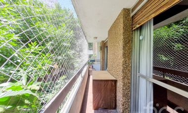VENTA DUPLEX DE CUATRO DORMITORIOS MAS COMODIN EN BARRIO MARTIN