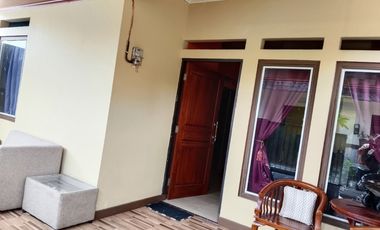 Rumah Sumber 150Mt, 2Kt, 1Km, dekat KPU, Banjarsari, Solo