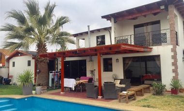 Casa en Arriendo en Villa Maria Lucia, Machalí