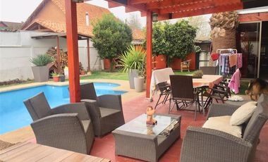 Casa en Arriendo en Villa Maria Lucia, Machalí