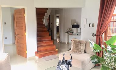 Casa en Arriendo en Villa Maria Lucia, Machalí