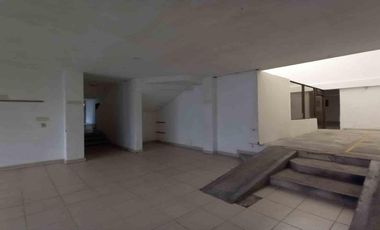 CASA COMERCIAL EN ARRIENDO EN LA AV 19/ ARMENIA