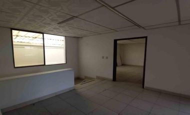 CASA COMERCIAL EN ARRIENDO EN LA AV 19/ ARMENIA