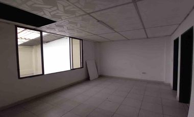 CASA COMERCIAL EN ARRIENDO EN LA AV 19/ ARMENIA