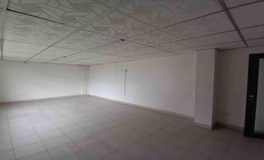 CASA COMERCIAL EN ARRIENDO EN LA AV 19/ ARMENIA