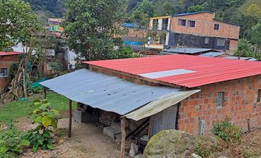 VENTA de CASA LOTE en FUSAGASUGA