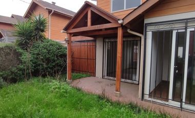 LINDA Y ACOGEDORA CASA EN CONDOMINIO EN MIRAFLORES