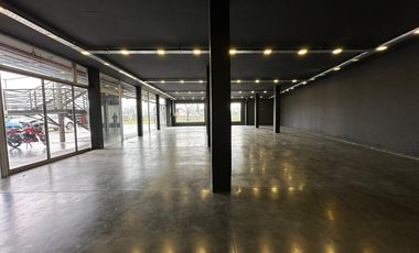 VENTA LOCAL PLANTA BAJA  334 M2  VERDI 57 PILAR