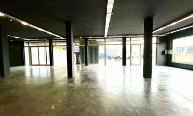VENTA LOCAL PLANTA BAJA  334 M2  VERDI 57 PILAR