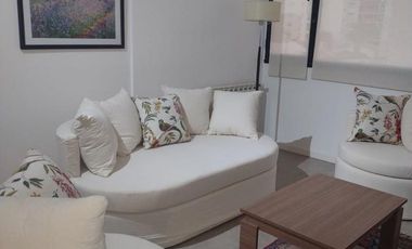 DEPARTAMENTO AMOBLADO- PREMIUM- ZONA ALTO NQN.