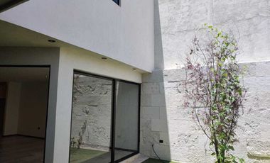 CASA EN VENTA EN SAN ANGEL IV
