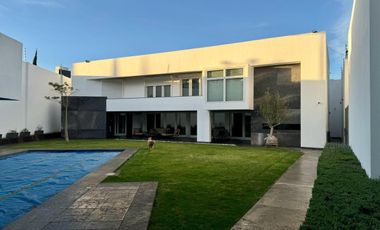CASA EN VENTA, COL LAS AGUILAS
