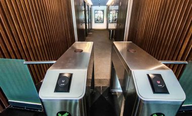 Oficina en venta de 73 m2 en Orión Business Hub en Montebello, Mérida.