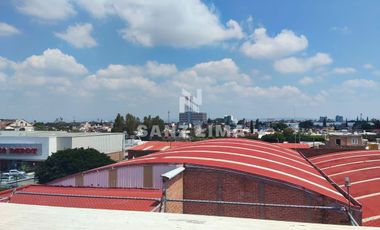 Celaya Centro: Gran bodega con excelente ubicacion y acceso.