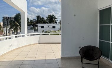 Casa en Venta en 2da Fila y en Esquina en Telchac Puerto