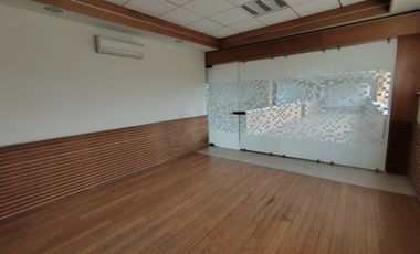 Edificio en Venta con múltiples posibilidades