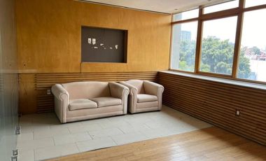 Edificio en Venta con múltiples posibilidades