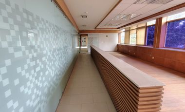 Edificio en Venta con múltiples posibilidades