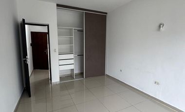 Alquiler de duplex de 3 dormitorios en Barrio Privado La Cuesta