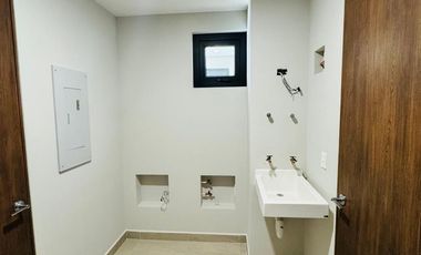 DEPARTAMENTO EN RENTA ZONA CARRETERA NACIONAL