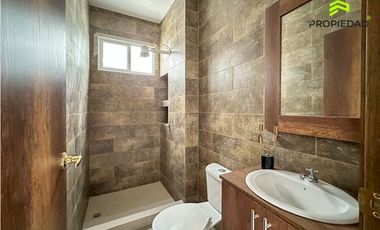 Casa en Venta en Elegole - Manta | Cerca de Terminal, Aeropuerto, Shop
