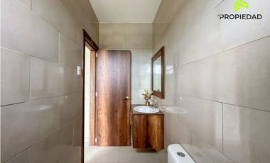 Casa en Venta en Elegole - Manta | Cerca de Terminal, Aeropuerto, Shop