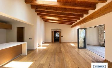 Espectacular casa con un toque colonia moderno a la venta en Tetelpan!