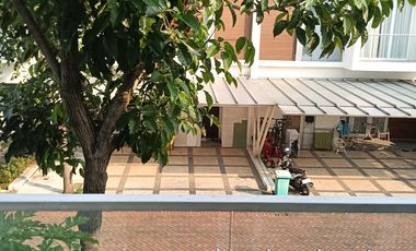 Sewa Rumah Riviera At Puri Rapi siap Huni