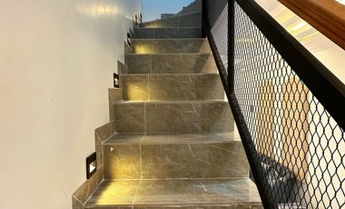 Rumah Estetik dan Ekslusif di Utan Kayu Matraman Jaktim