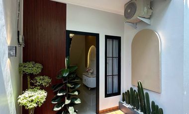 Rumah Estetik dan Ekslusif di Utan Kayu Matraman Jaktim