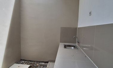 Rumah 2 lantai Modern Minimalis Dekat RS Vitalaya Pamulang