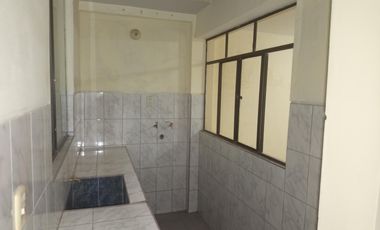 Alquiler de Departamento en Mariscal Caceres, S.J.L