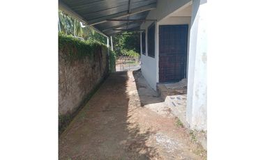 Alquilo casa cercada en David centrica Varital