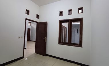 Disewakan Rumah Siap Huni Di Pondok Mutiara Cimahi Utara