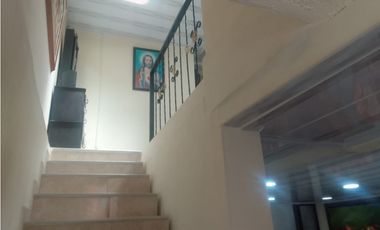 CASA PARA VENTA O PERMUTA EN CHIPRE MANIZALES