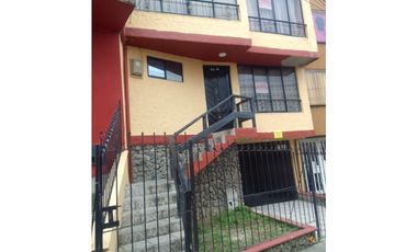 CASA PARA VENTA O PERMUTA EN CHIPRE MANIZALES