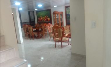 CASA PARA VENTA O PERMUTA EN CHIPRE MANIZALES