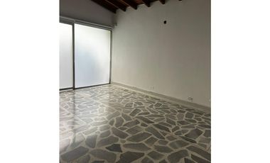 Casa en Arriendo en el Sector de Simón Bolívar Medellín
