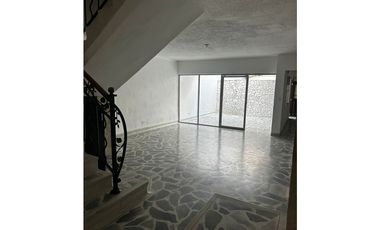 Casa en Arriendo en el Sector de Simón Bolívar Medellín