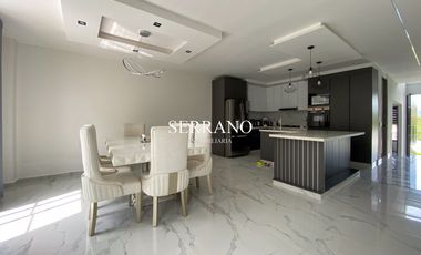 CASA CAMPESTRE EN VENTA EN BRISAS DE RUITOQUE GIRON