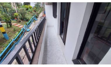 Venta de Casa Bifamiliar – San Antonio de Prado, Rosaleda