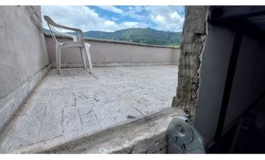 Venta de Casa Bifamiliar – San Antonio de Prado, Rosaleda