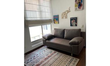 APARTAESTUDIO AMOBLADO EN ARRIENDO