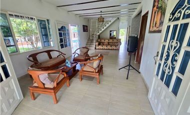 Finca campestre con piscina en venta - Santa Elena El Cerrito Valle