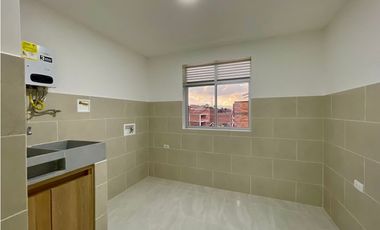 Apartamento 2 de 2 para la venta y renta en Itagüí piso 5