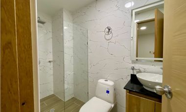 Apartamento 2 de 2 para la venta y renta en Itagüí piso 5