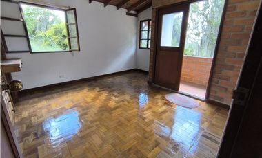 Dos Casas en Venta en La Estrella