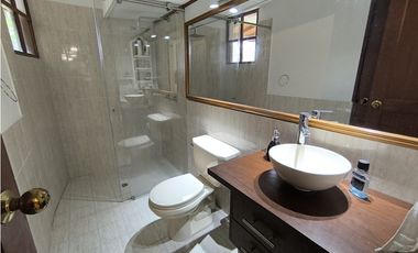 Dos Casas en Venta en La Estrella