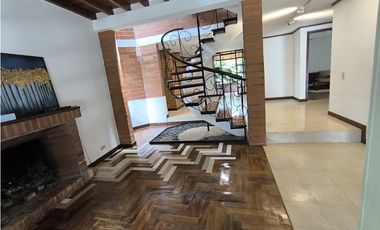 Dos Casas en Venta en La Estrella