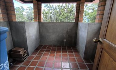 Dos Casas en Venta en La Estrella